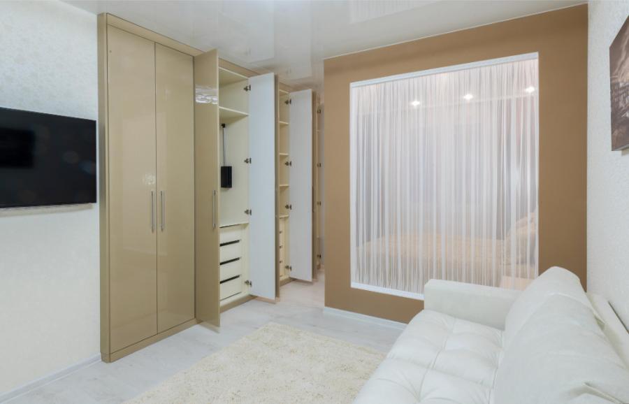 Fitted Alcove Wardrobes